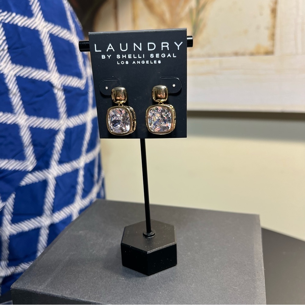 LAUNDRY by Shelli Segal Statement Earrings